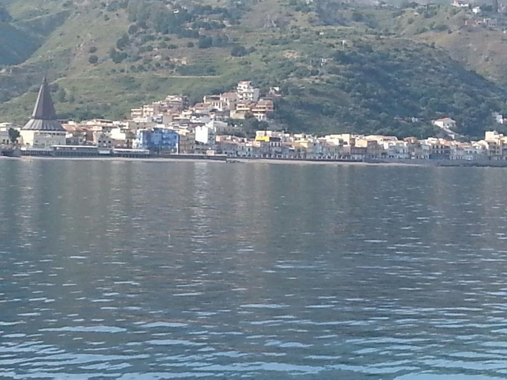 Bed&Breakfast La Casetta SantʼAlessio Siculo 외부 사진
