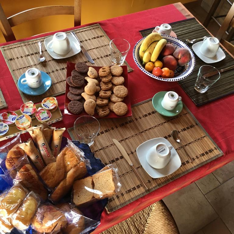 Bed&Breakfast La Casetta SantʼAlessio Siculo 외부 사진
